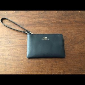 LIKE NEW Coach Black Wristlet